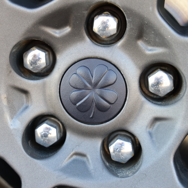 Clover | Center Wheel Cap